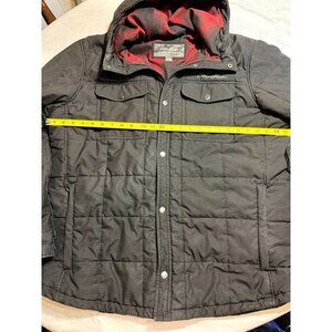Eddie Bauer Mens XL Quilted Black Jacket With Hood & Red Plaid Lining Snap Closu